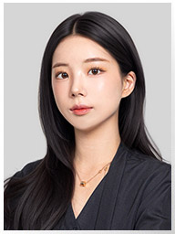 김나현